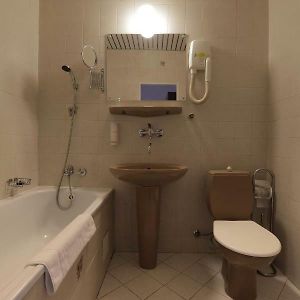 Comfort Single Room